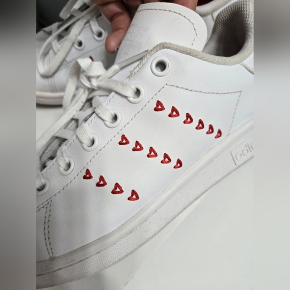 Adidas Stan Smith Valentines Day Sneakers - Picture 14 of 16